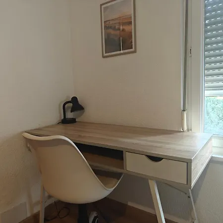 Hostel Du Manala 4 Personnes 24-24 Saint-Louis